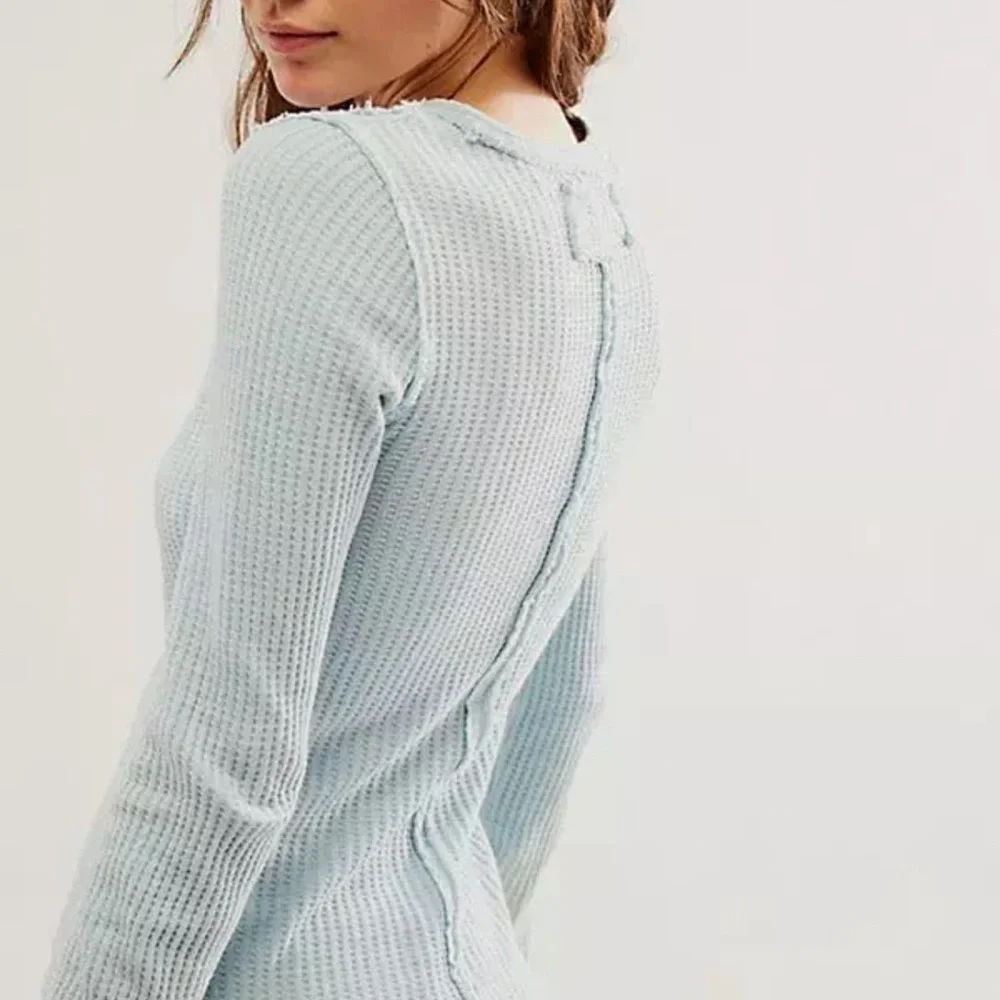 FREE PEOPLE We The Free Roll With it Thermal Blue XS - Picture 4 of 8